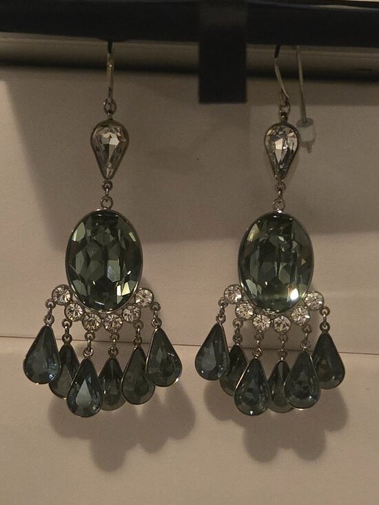 New Rare Authentic Swarovski Blue Crystal Chandelier Drop Earrings - Picture 1 of 5